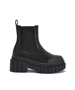 Bubu Shoes Black Ankle Boot With Toe Detail