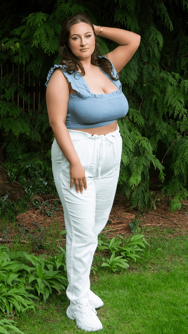 Bubu Clothing Wide Strap Tube Crop Top 6 Bubu Clothing Wide Strap Tube Crop Top